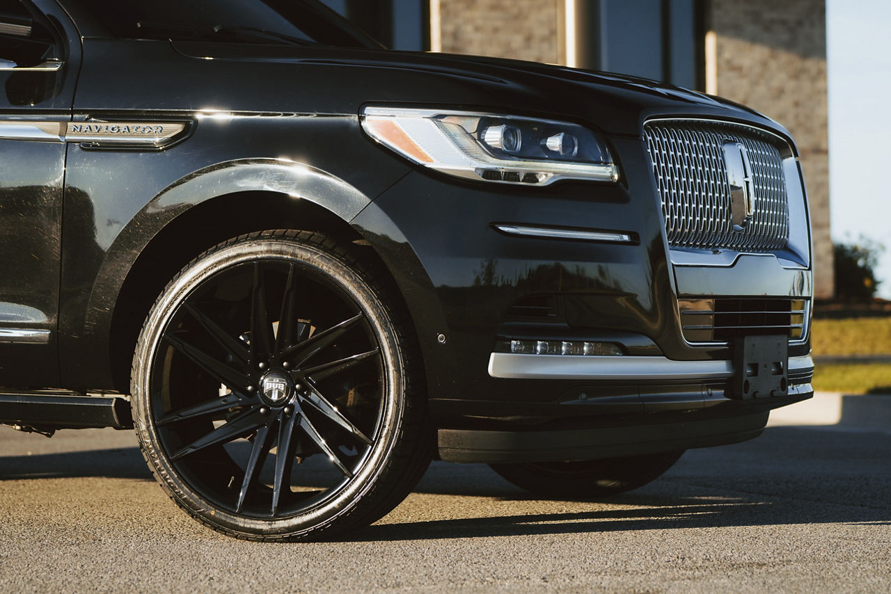 2024 Lincoln Navigator - DUB BLAZE - Black | DUB Wheels